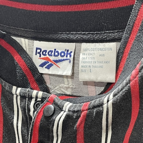 Vintage Reebok Chicago Bulls Striped Button Shirt - Picture 6 of 6
